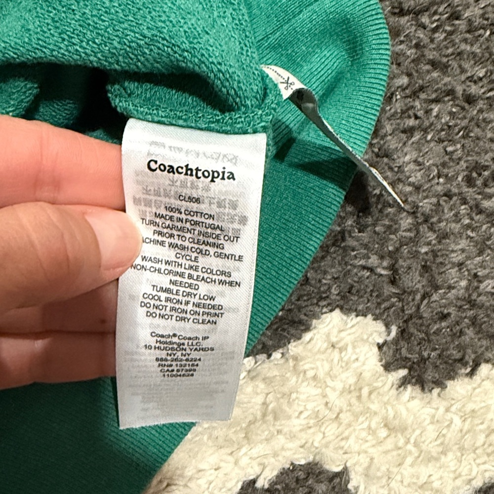 Auth Coachtopia ⭐️NWT ⭐️Green Hoodie with Logo on back - Picture 3 of 6